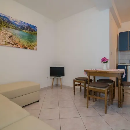 Appartement In *